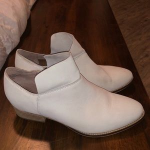 Seychelles White Ankle Boots